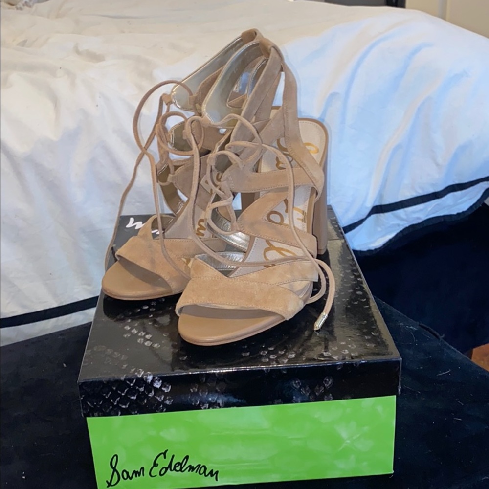 Same Edelman Never Worn Lace Up Sandal Heel